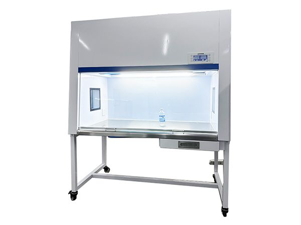 Ламинарный шкаф (бокс)